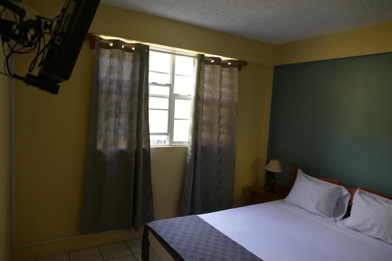 Bascombe Apartments Kingstown Exterior photo